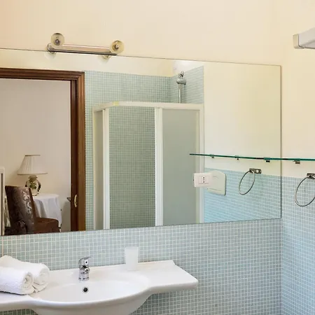 فيلة Le Poiane Is Molas