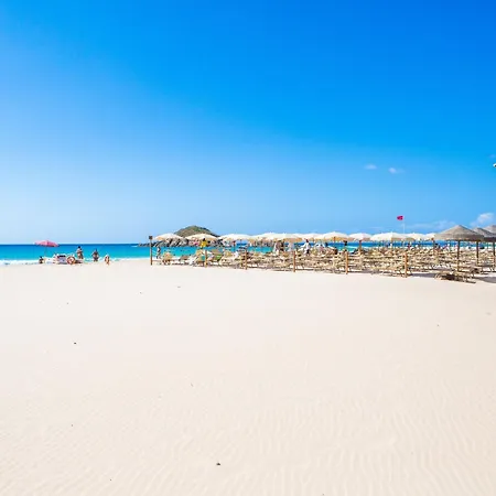 Villa Le Poiane Is Molas